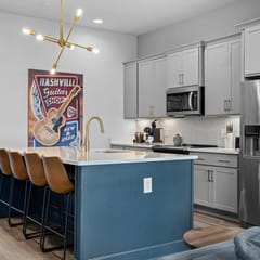 Lux Nashville Home w/ Pool Table & Rooftop FirePit