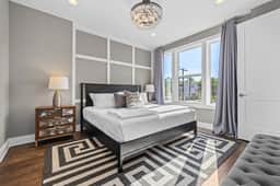 4BR Home with Rooftop City View & Fire Pit near DT - Image 2