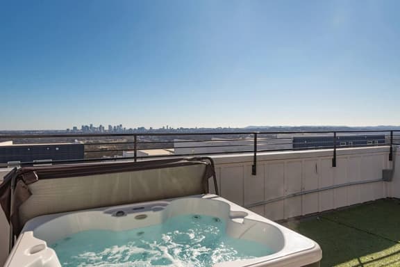 Rooftop Hot Tub + Views + 15 Beds + Game Room - Image 1